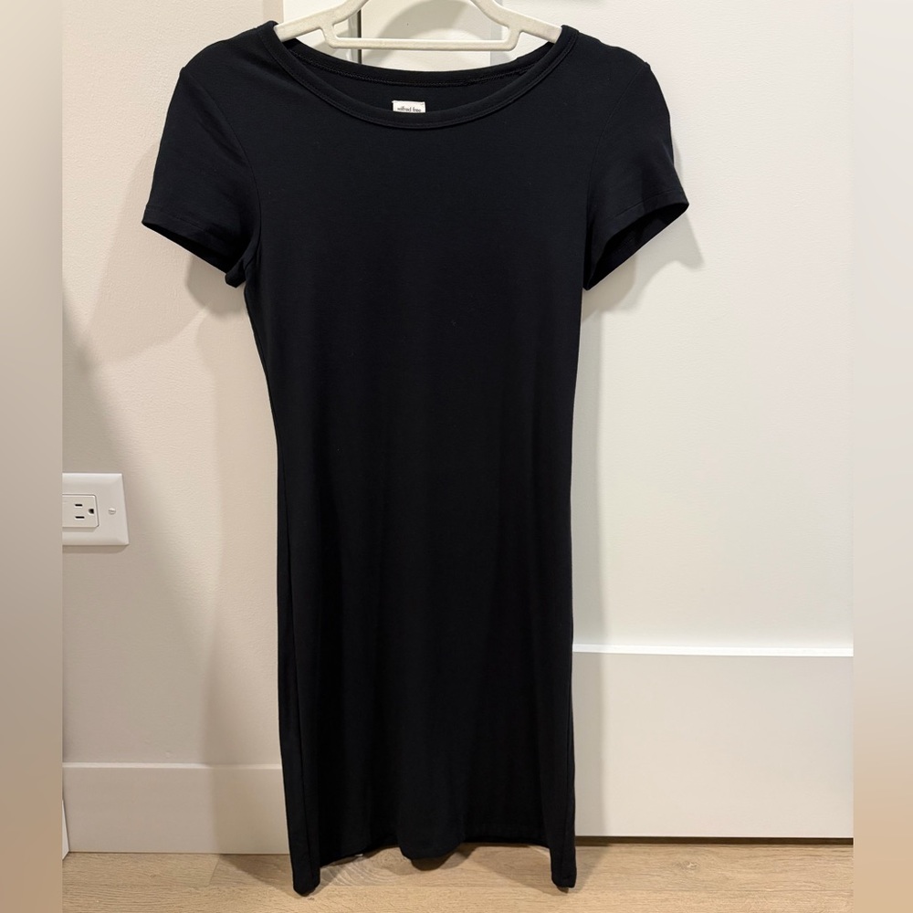 Aritzia Black Short Sleeve Dress